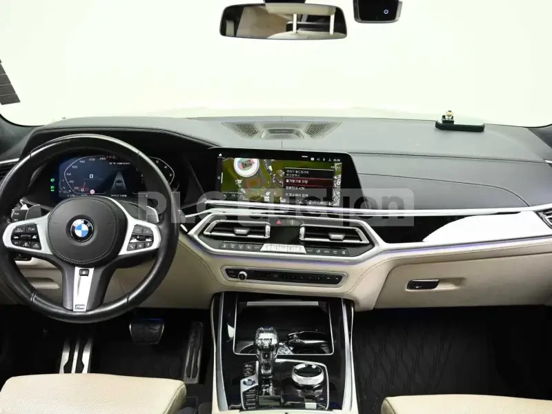 BMW X7 M50I* B&W AUDIO* TWO TONE* TV* ОБДУХ* MASSAGE* , снимка 6 - Автомобили и джипове - 54137983