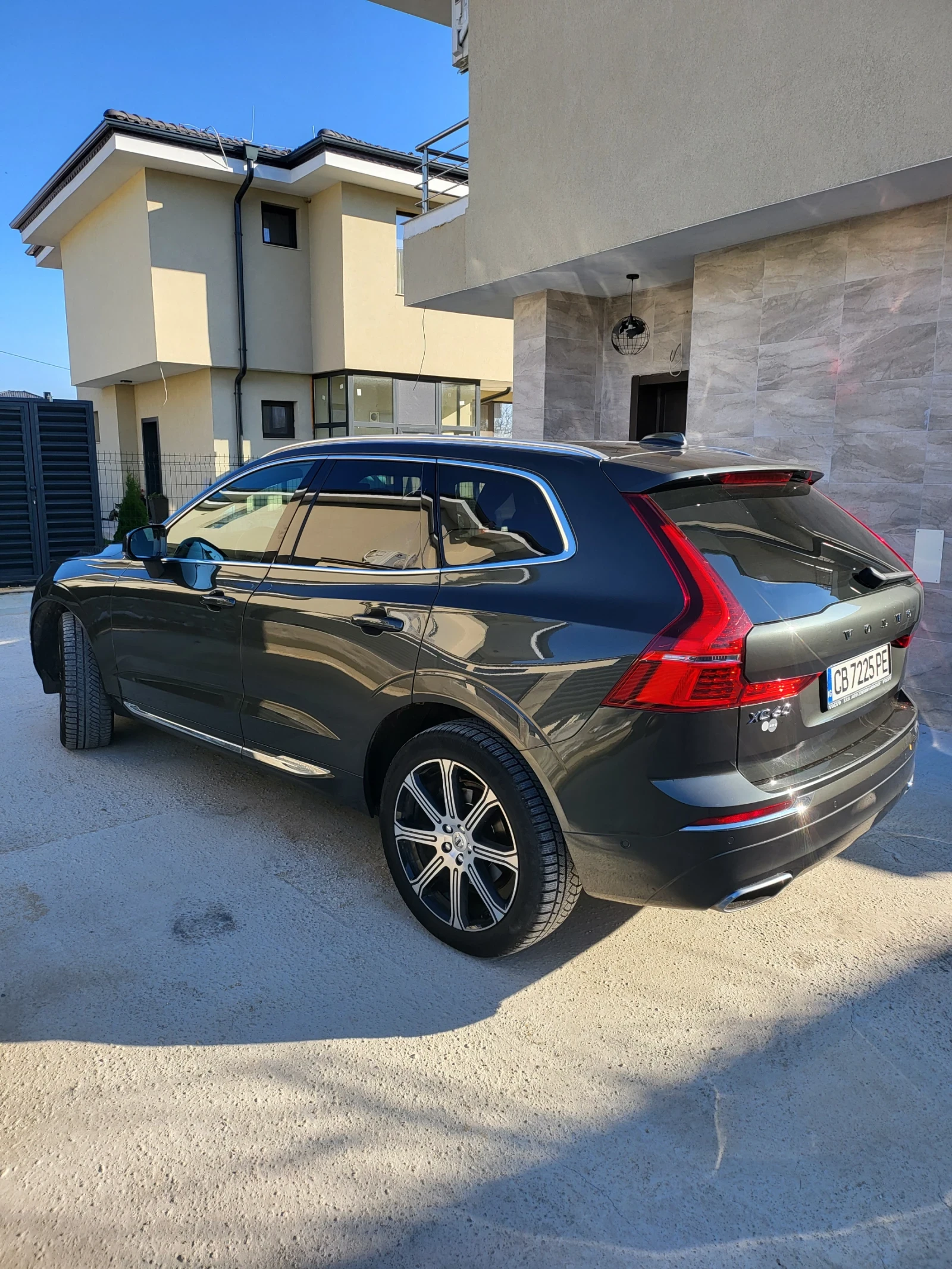 Volvo XC60 2.0 D5 235 к.с INSCRIPTION, 360  панорама - изображение 4