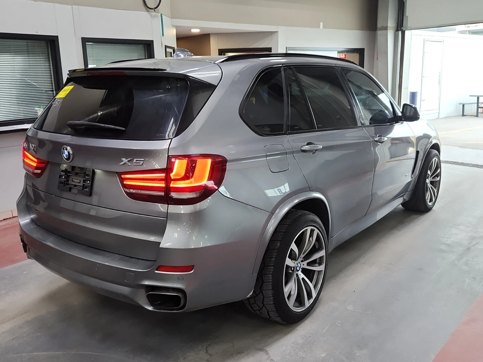 BMW X5  xDrive* ЦЕНА ДО БЪЛГАРИЯ * (CARFAX) - изображение 4
