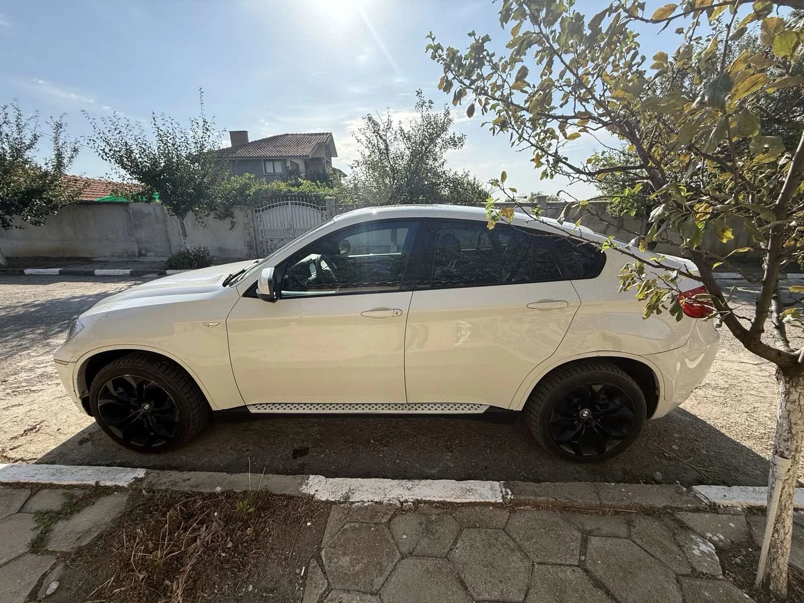 BMW X6 3.5d xDrive 4x4 286 k.с 09.2009 - изображение 8