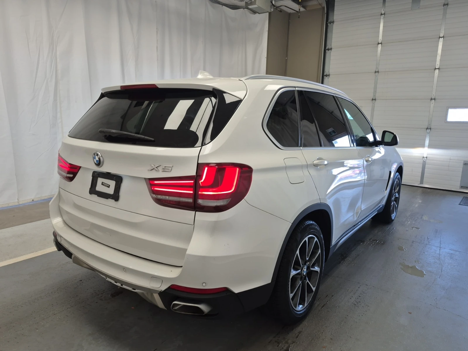 BMW X5 xDrive35i* CARFAX* DIGITAL* AMBIENT* HARMAN/KARDON - изображение 5