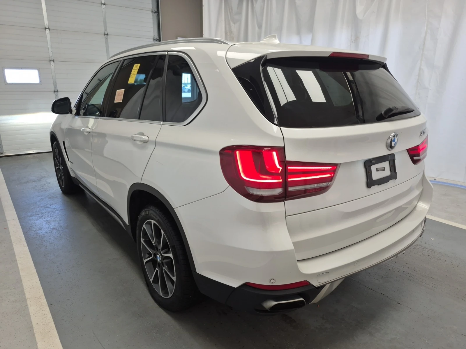 BMW X5 xDrive35i* CARFAX* DIGITAL* AMBIENT* HARMAN/KARDON - изображение 3