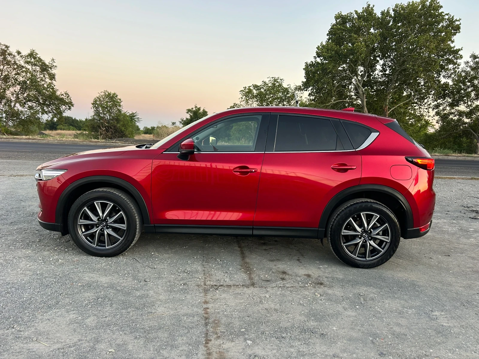 Mazda CX-5 2.5i 4Х4 REVOLUTION / КАМЕРА 360 / ДИСТРОНИК / ФУЛ - изображение 8