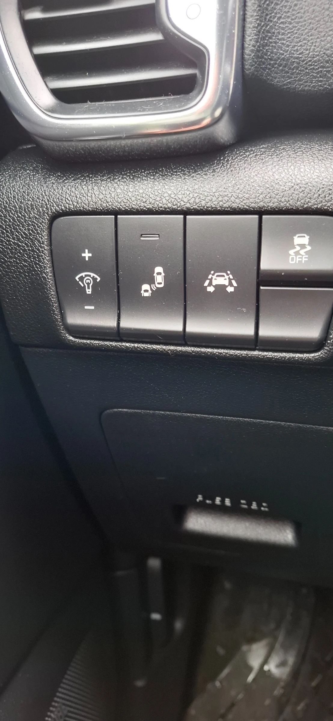 Kia Sportage 1, 7crdi - изображение 8