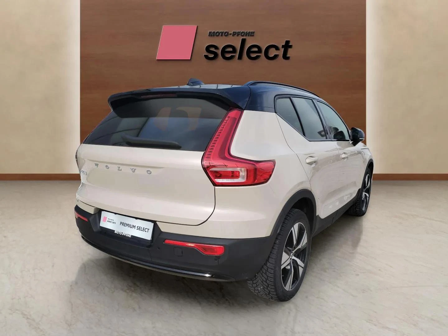 Volvo EX40 Single motor - изображение 5