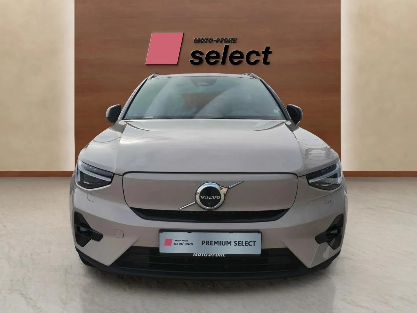 Volvo EX40 Single motor - изображение 2