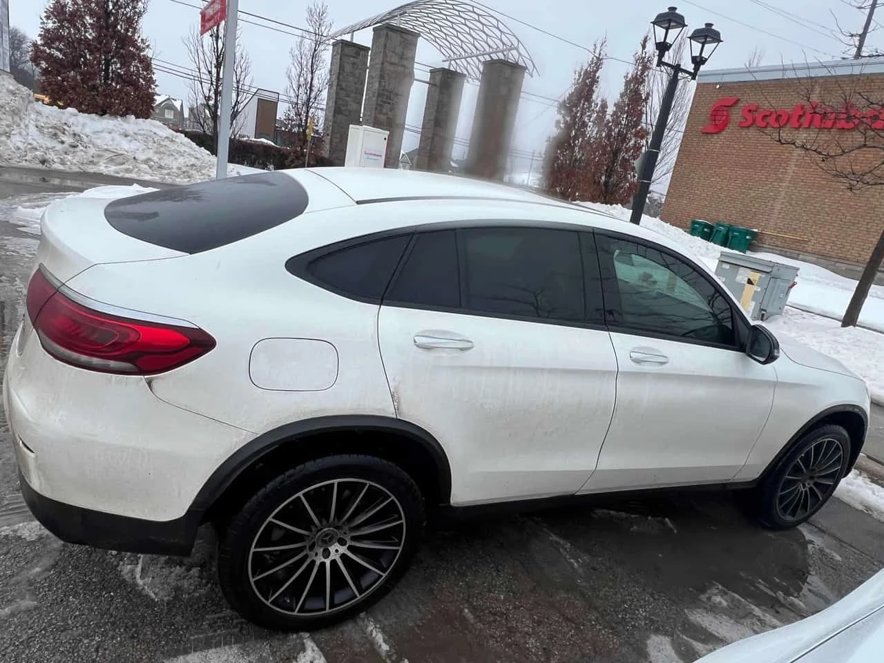 Mercedes-Benz GLC 300 COUPE * CARFAX * ПОДГРЕВИ* ШИБЕДАХ - изображение 4