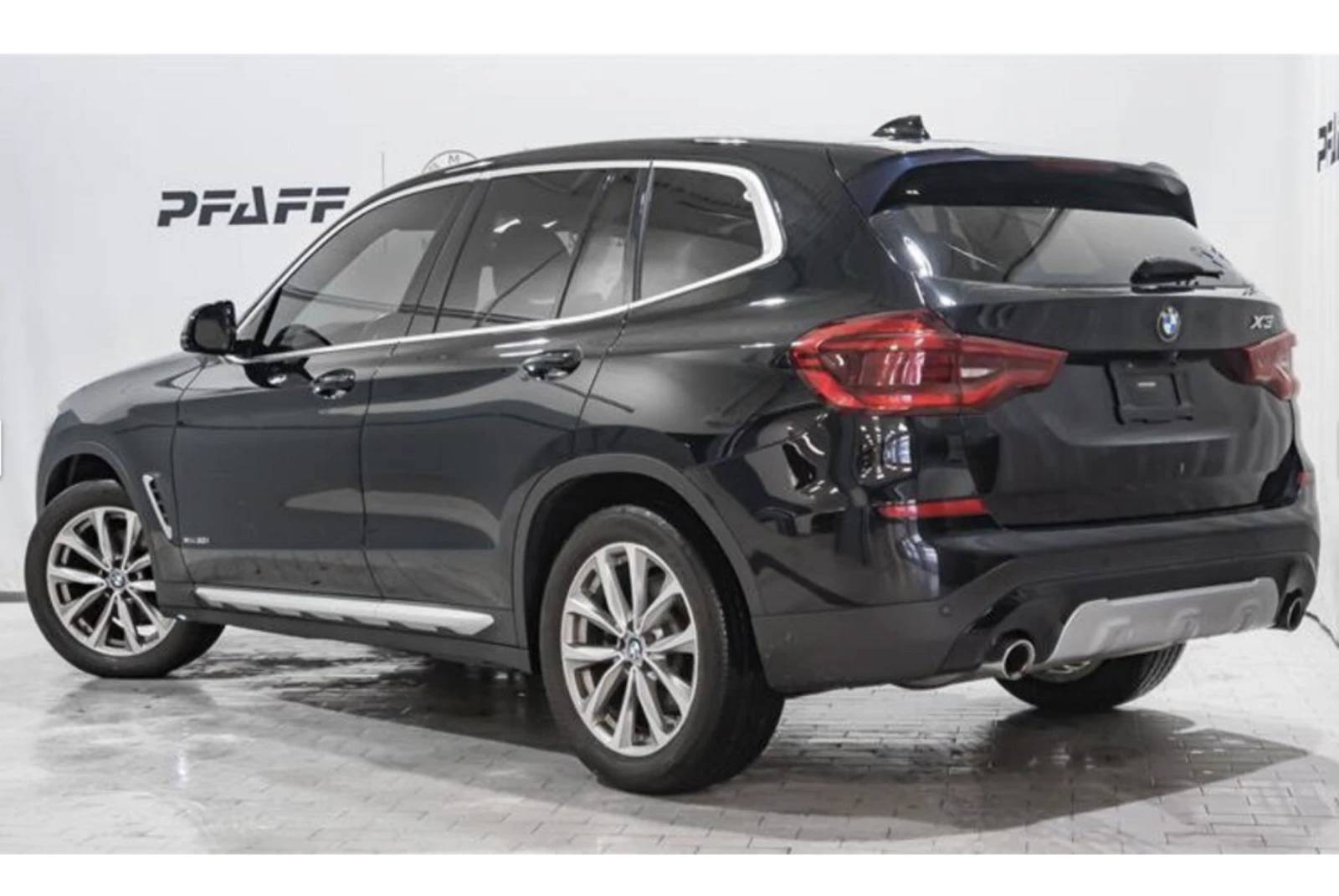 BMW X3 30i* Ambient* Pano* Автофинансиране - изображение 3