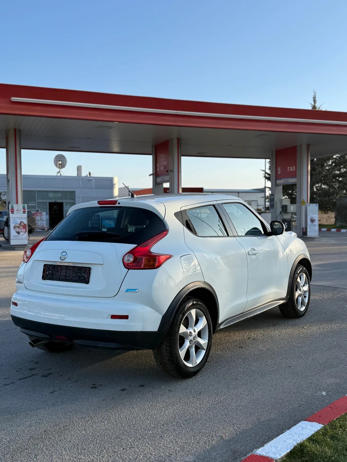 Nissan Juke 1.6 ГАЗ ЕВРО 5А, снимка 6 - Автомобили и джипове - 53815980