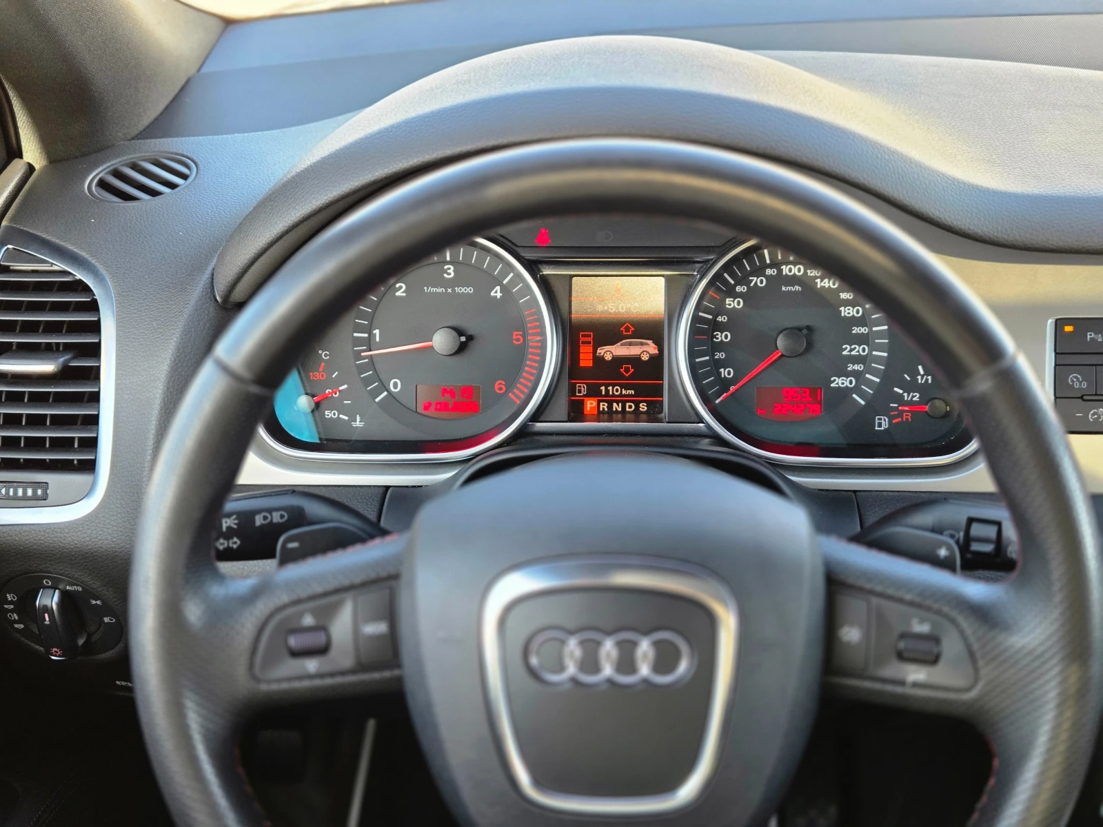 Audi Q7 4.2 TDI 3хS-Line , Panorama, Keyless, 6+ 1, снимка 9 - Автомобили и джипове - 53818621