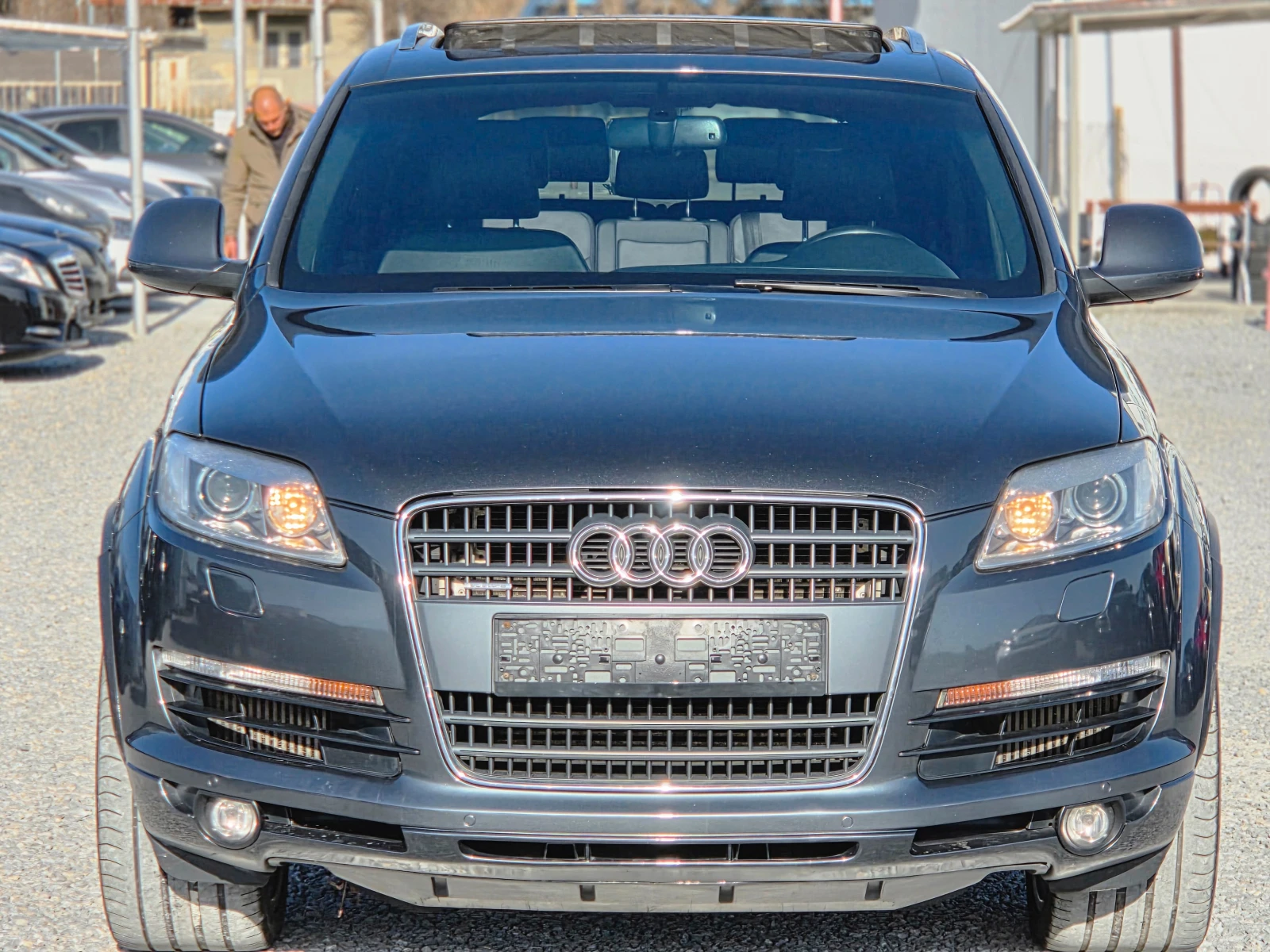 Audi Q7 4.2 TDI 3хS-Line , Panorama, Keyless, 6+ 1, снимка 2 - Автомобили и джипове - 53818621