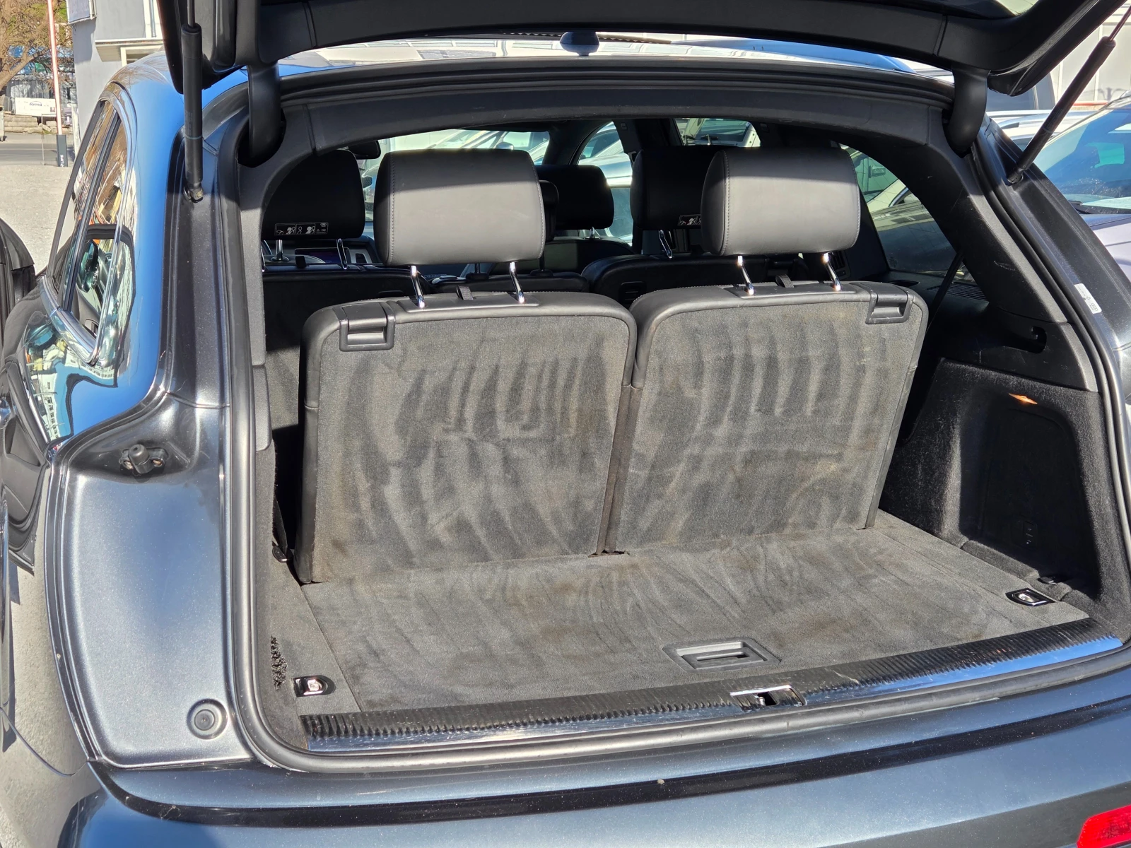 Audi Q7 4.2 TDI 3хS-Line , Panorama, Keyless, 6+ 1, снимка 13 - Автомобили и джипове - 53818621