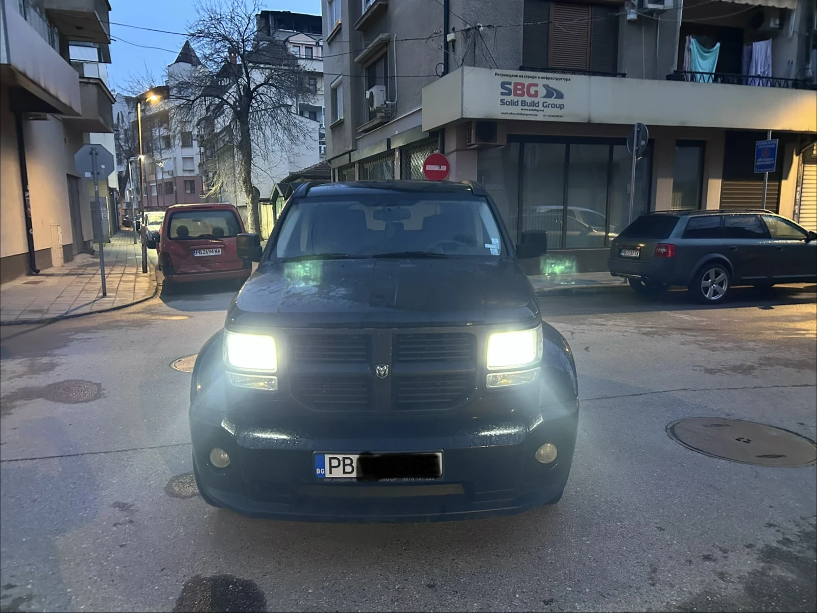 Dodge Nitro 2.8 CRD VM 4x4, снимка 8 - Автомобили и джипове - 53955956
