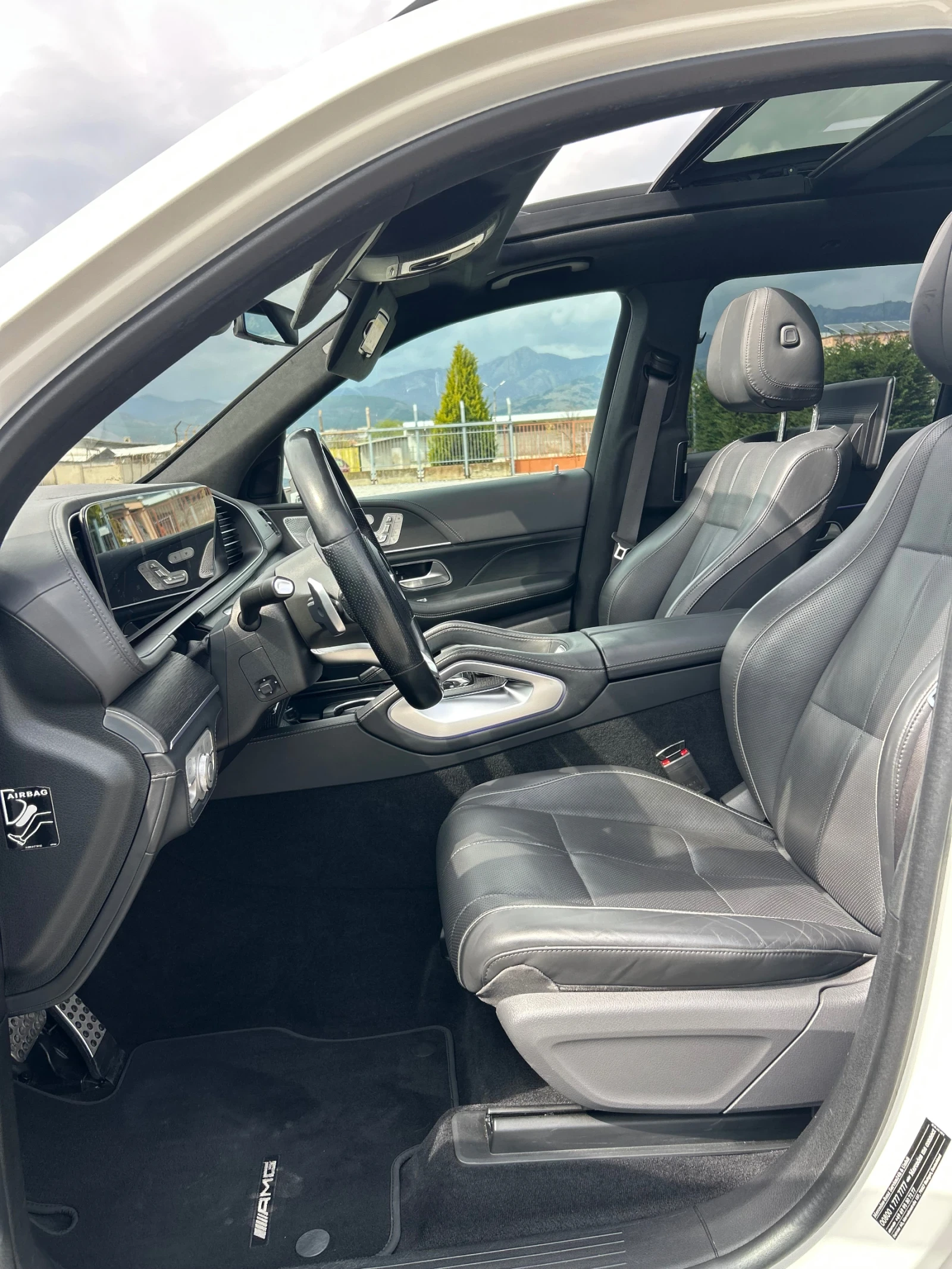 Mercedes-Benz GLS 400 d AMG Line 3xTV Pano/Burmester/Head-up FULL, снимка 11 - Автомобили и джипове - 54175232