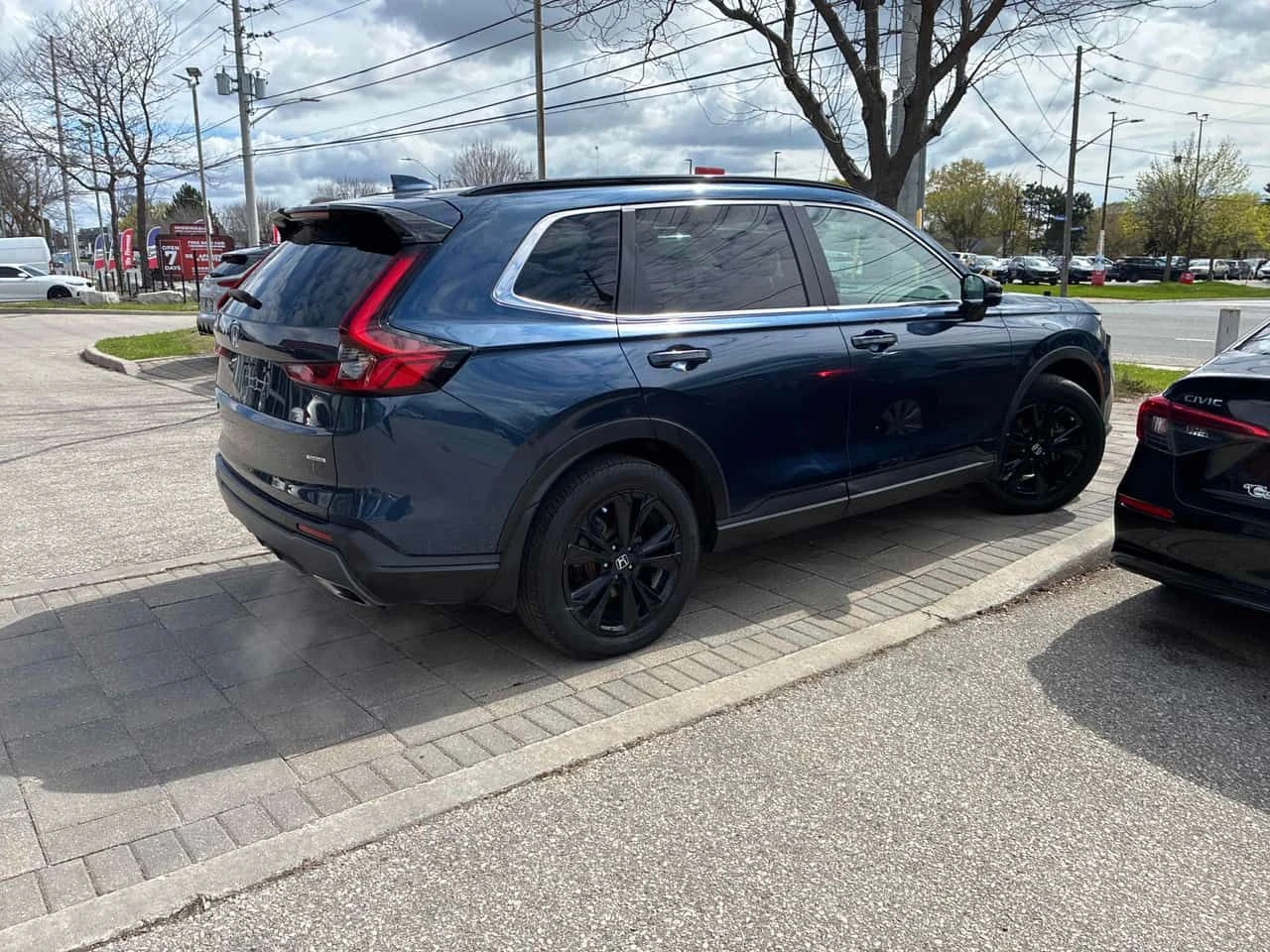 Honda Cr-v | Touring | ПОДГРЕВ | ШИБЕДАХ | CARFAX | BOSE | , снимка 3 - Автомобили и джипове - 54425669