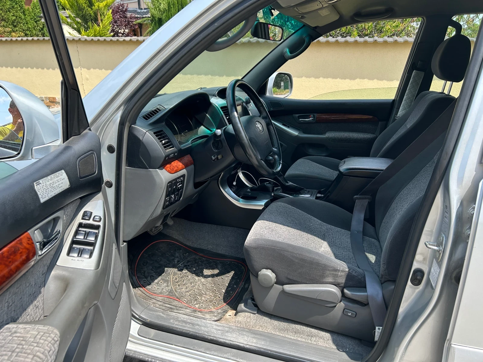 Toyota Land cruiser 3.0 120, снимка 11 - Автомобили и джипове - 54789162