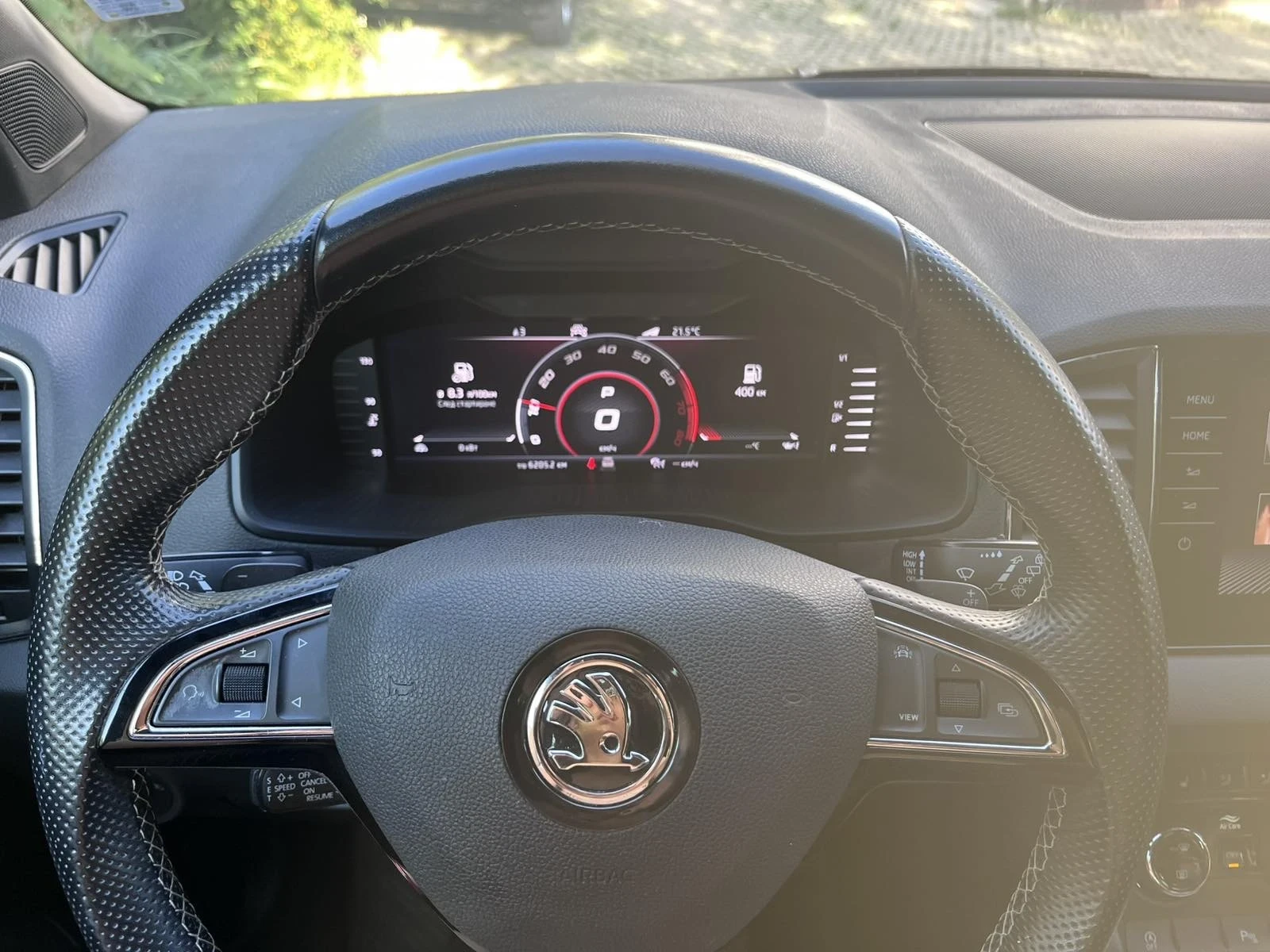 Skoda Karoq 1.5 TSI, снимка 4 - Автомобили и джипове - 55099974