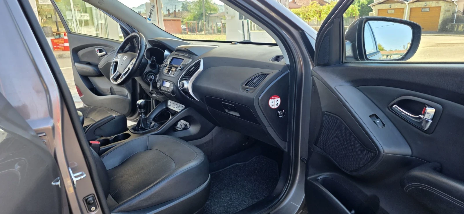 Hyundai IX35 1.7 crdi, снимка 11 - Автомобили и джипове - 55883866
