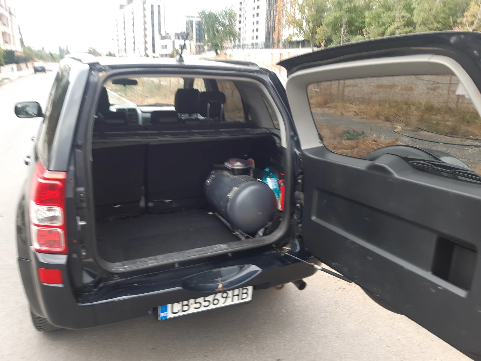 Suzuki Grand vitara, снимка 7 - Автомобили и джипове - 56275434
