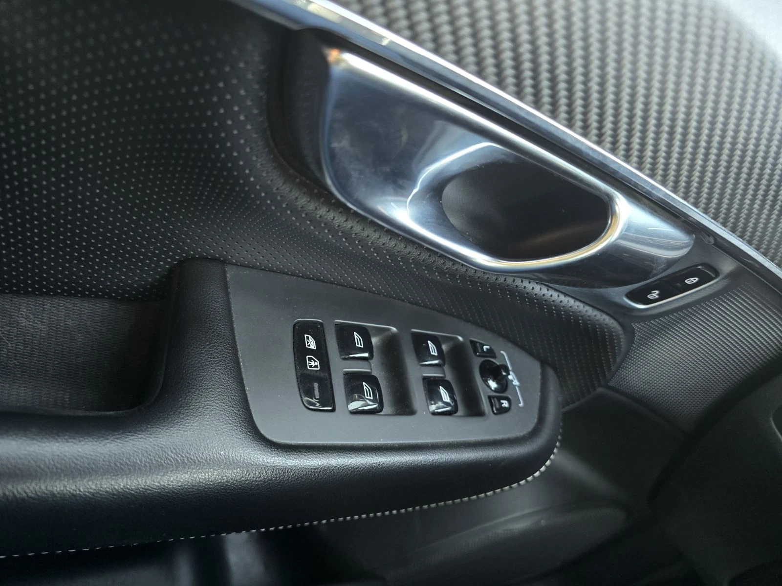 Volvo Xc90 T8 TWIN TURBO 2.0 Plug-In HYBRID 320hp | Mobile.bg � ����������� 12