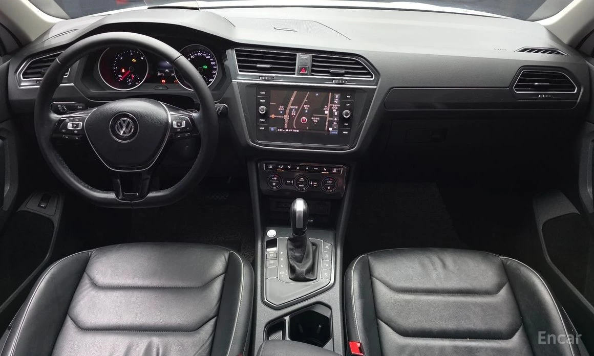 VW Tiguan, снимка 7 - Автомобили и джипове - 56677416