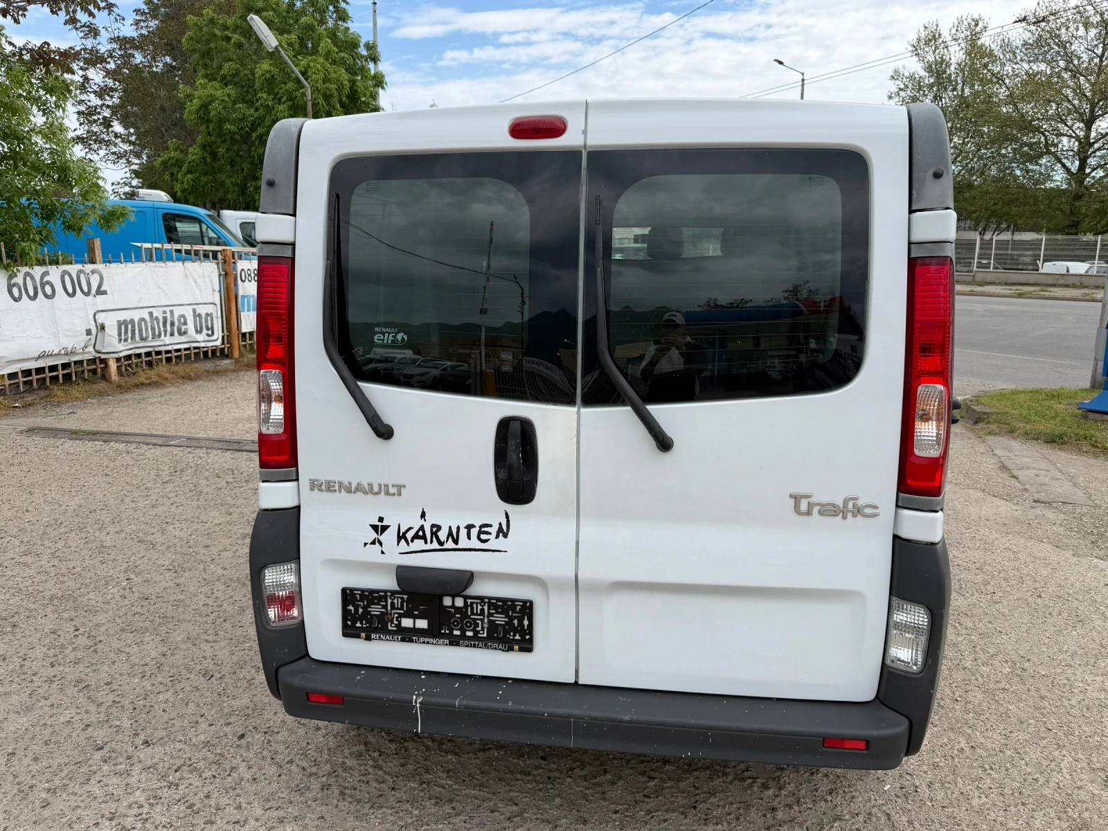 Renault Trafic DCI-115ps, снимка 4 - Бусове и автобуси - 54452087