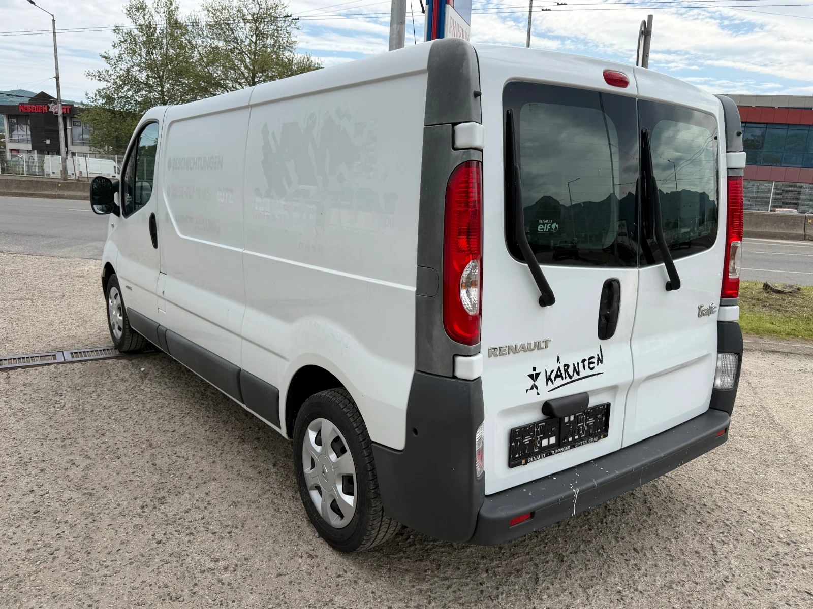 Renault Trafic DCI-115ps, снимка 5 - Бусове и автобуси - 54452087