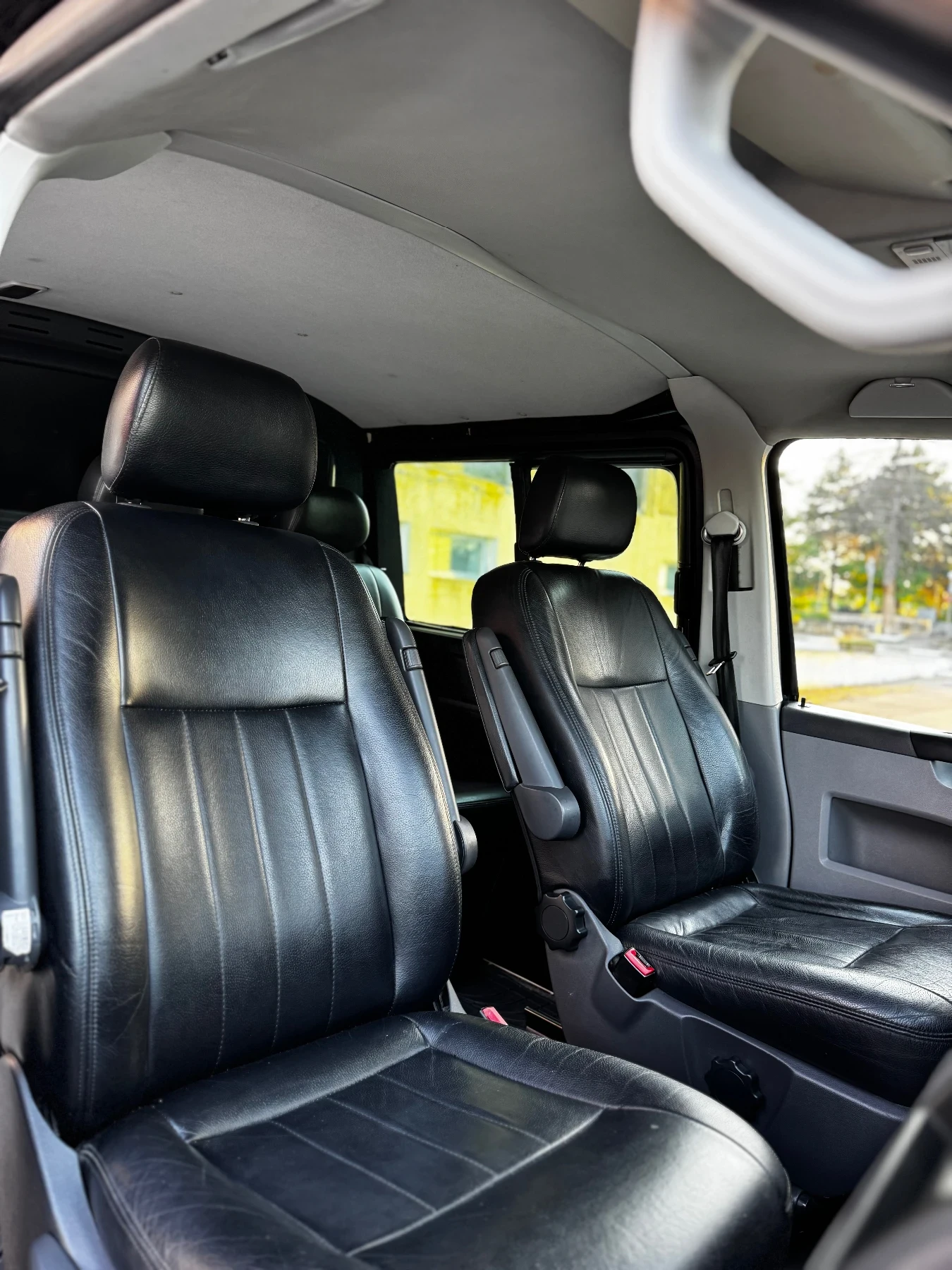 VW T5, снимка 7 - Бусове и автобуси - 54963150