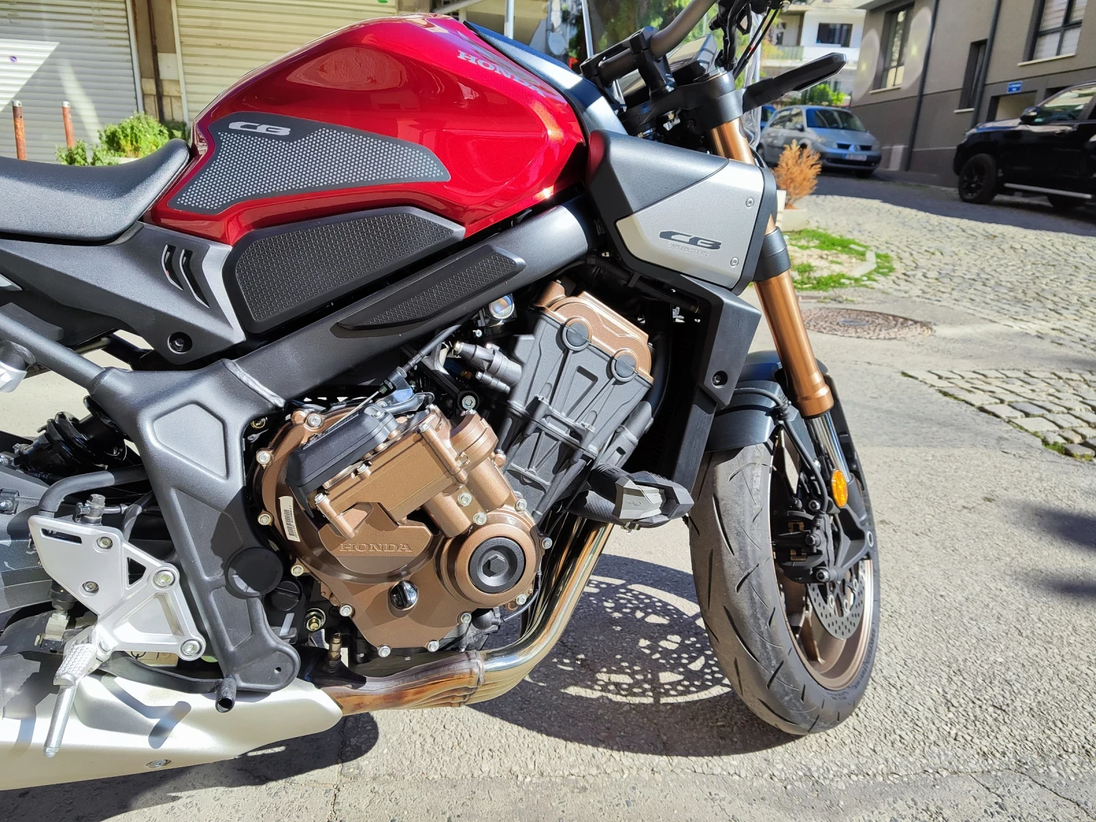 Honda Cb CB650R - изображение 10