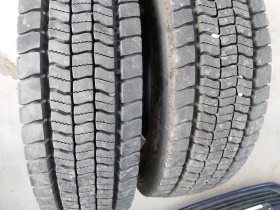 Гуми Зимни 215/75R17.5, снимка 1 - Гуми и джанти - 44400040