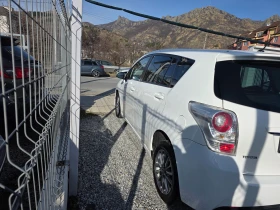 Toyota Verso 1.6 D НАПЪЛНО ОБСЛУЖЕН , снимка 8