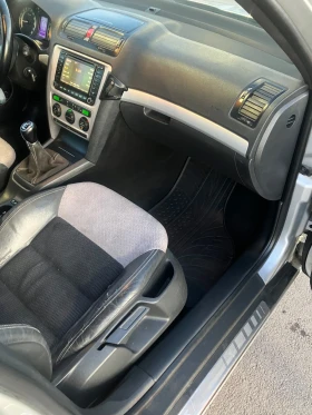 Skoda Octavia vRS 2.0 TDI 170 к.с., снимка 8