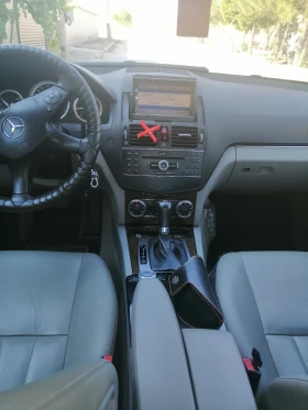 Mercedes-Benz C 220, снимка 7