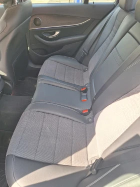 Mercedes-Benz E 220 Авангард, снимка 10