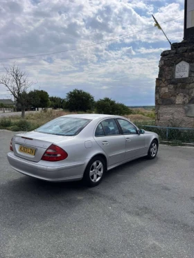     Mercedes-Benz E 320 E