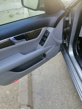 Mercedes-Benz C 220 - 6100 € / 11930.56 лв. - 17330367 11