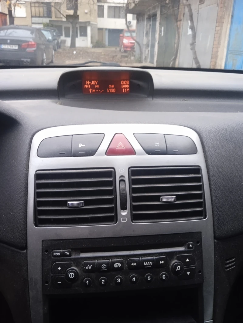 Peugeot 307, снимка 15 - Автомобили и джипове - 35976105