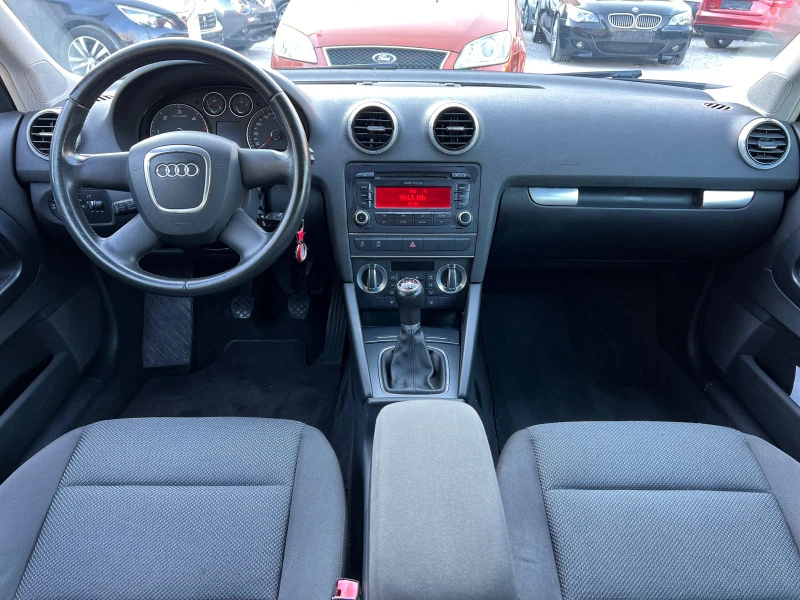 Audi A3 1.6tdi, снимка 10 - Автомобили и джипове - 42812505