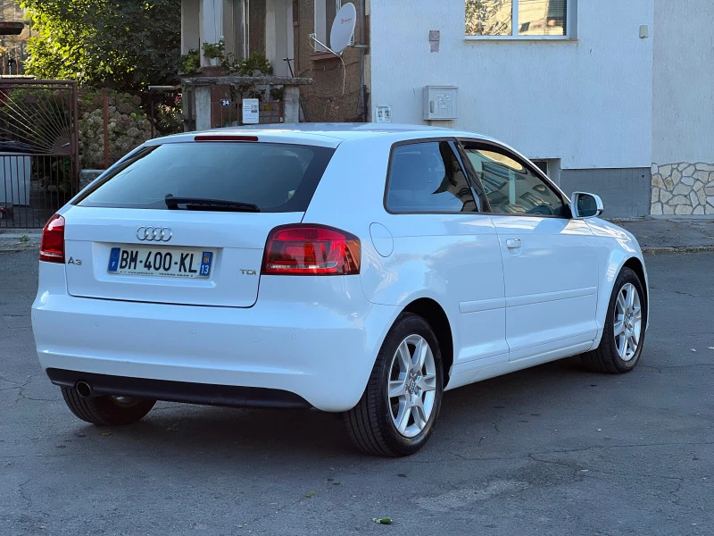 Audi A3 1.6tdi, снимка 5 - Автомобили и джипове - 42812505