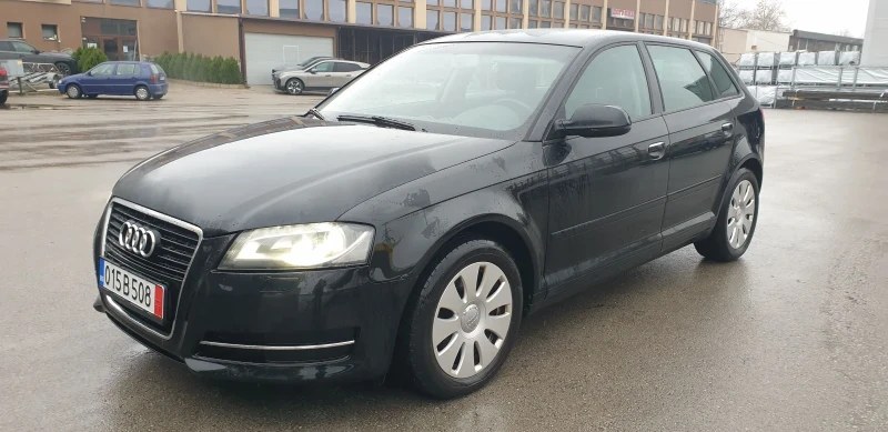 Audi A3, снимка 1 - Автомобили и джипове - 48210819