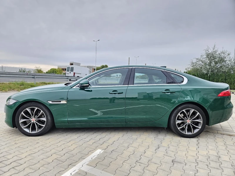 Jaguar Xf 3.0D swiss edition , снимка 2 - Автомобили и джипове - 49383338