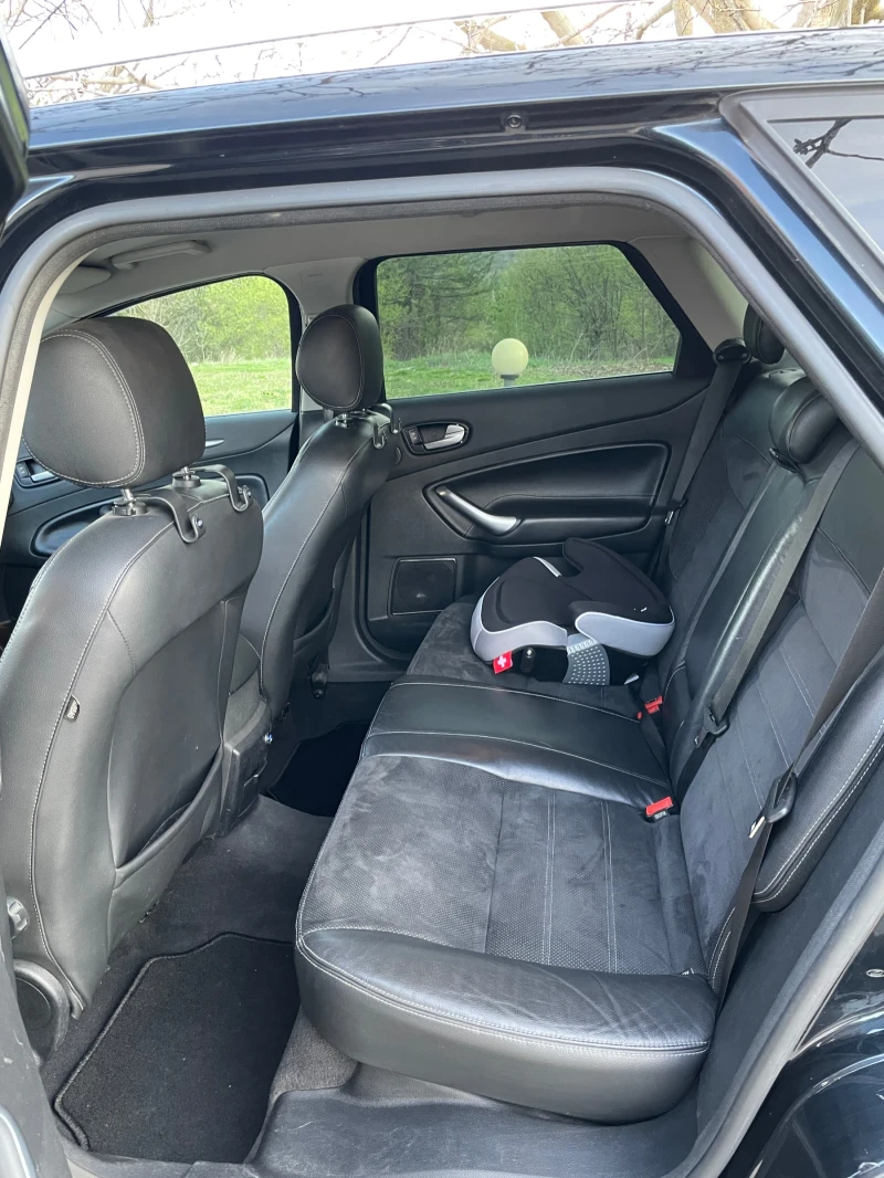 Ford Mondeo 2.0ТDCI / 140 Hp / Start Stop / TITANIUM, снимка 11 - Автомобили и джипове - 51685717