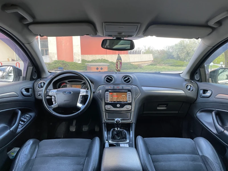 Ford Mondeo 2.0ТDCI / 140 Hp / Start Stop / TITANIUM, снимка 9 - Автомобили и джипове - 51685717