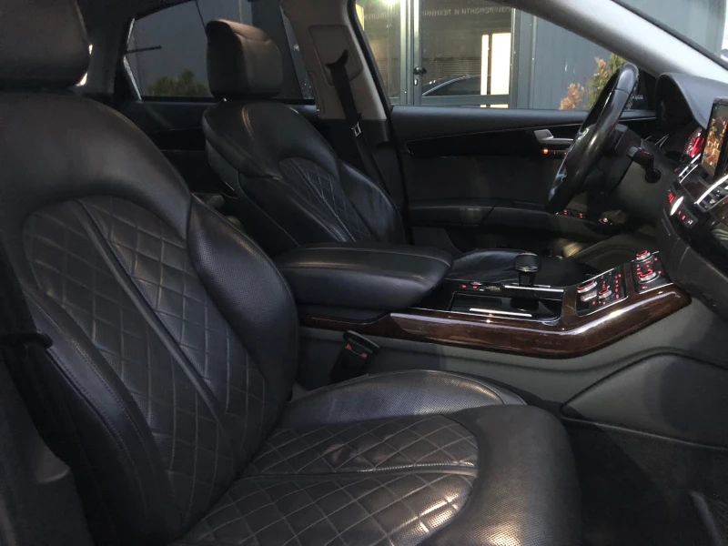 Audi A8 1-Собственик-MATRIX-262k.s-Distronik-ЛИЗИНГ!!!, снимка 13 - Автомобили и джипове - 50123544