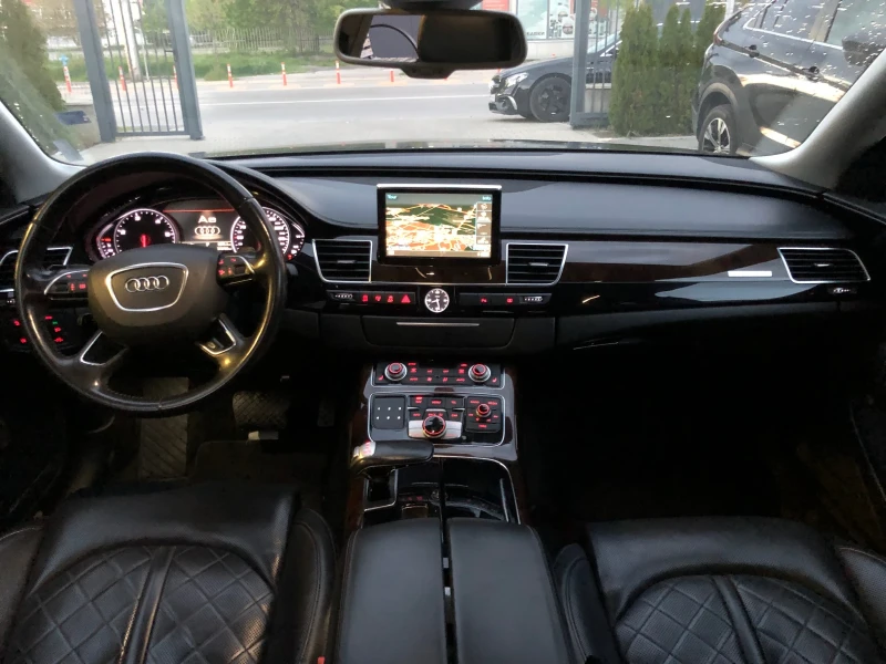 Audi A8 1-Собственик-MATRIX-262k.s-Distronik-ЛИЗИНГ!!!, снимка 10 - Автомобили и джипове - 50123544