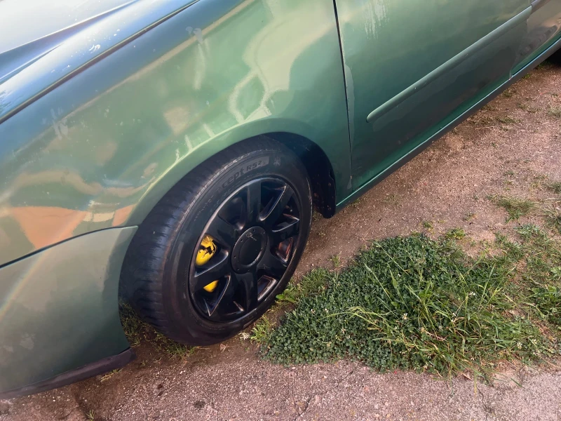 VW Golf 2.0 TDI, снимка 4 - Автомобили и джипове - 52269266