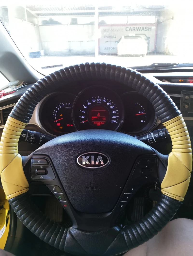 Kia Ceed, снимка 7 - Автомобили и джипове - 52339912