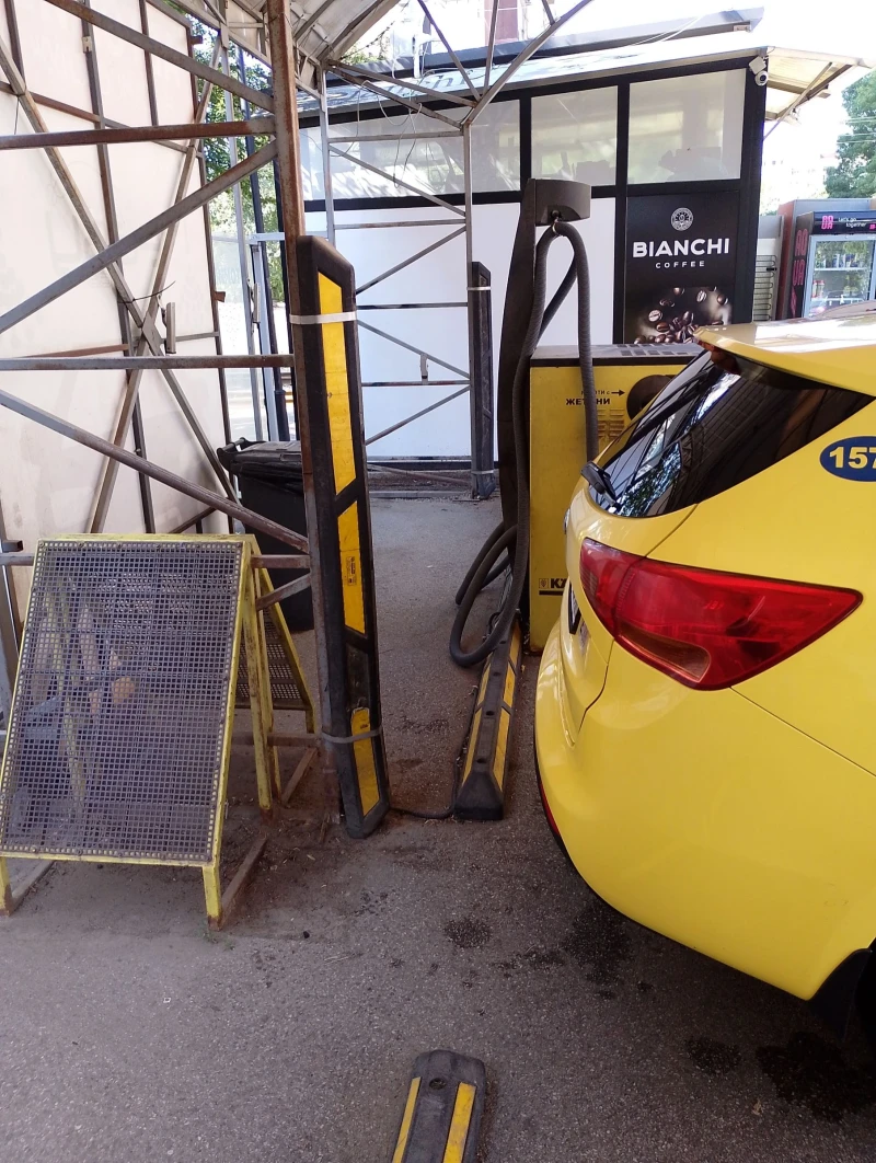 Kia Ceed, снимка 5 - Автомобили и джипове - 52339912