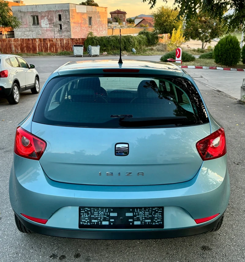 Seat Ibiza 1.2 , снимка 4 - Автомобили и джипове - 52453765
