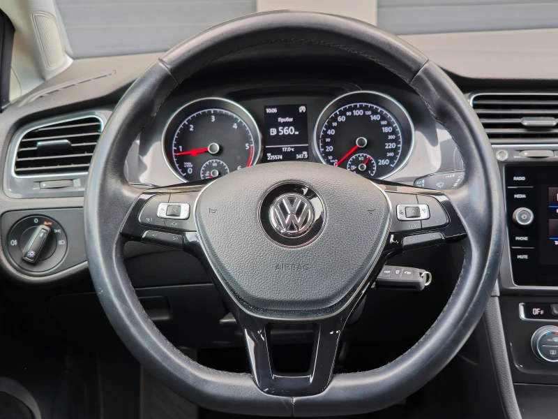 VW Golf Variant 1.6 TDI, снимка 7 - Автомобили и джипове - 52427741